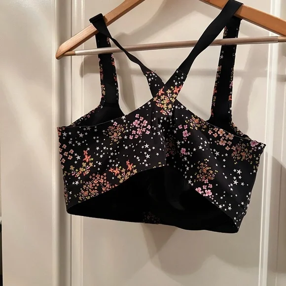 Victorias secrets sports bar - Picture 6 of 9